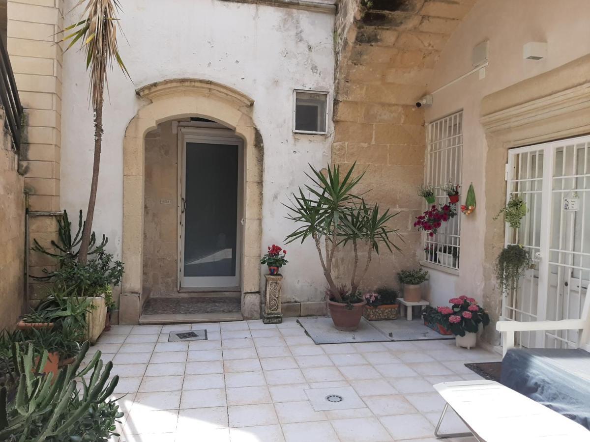 Il Vico Apartment Lecce Exterior photo